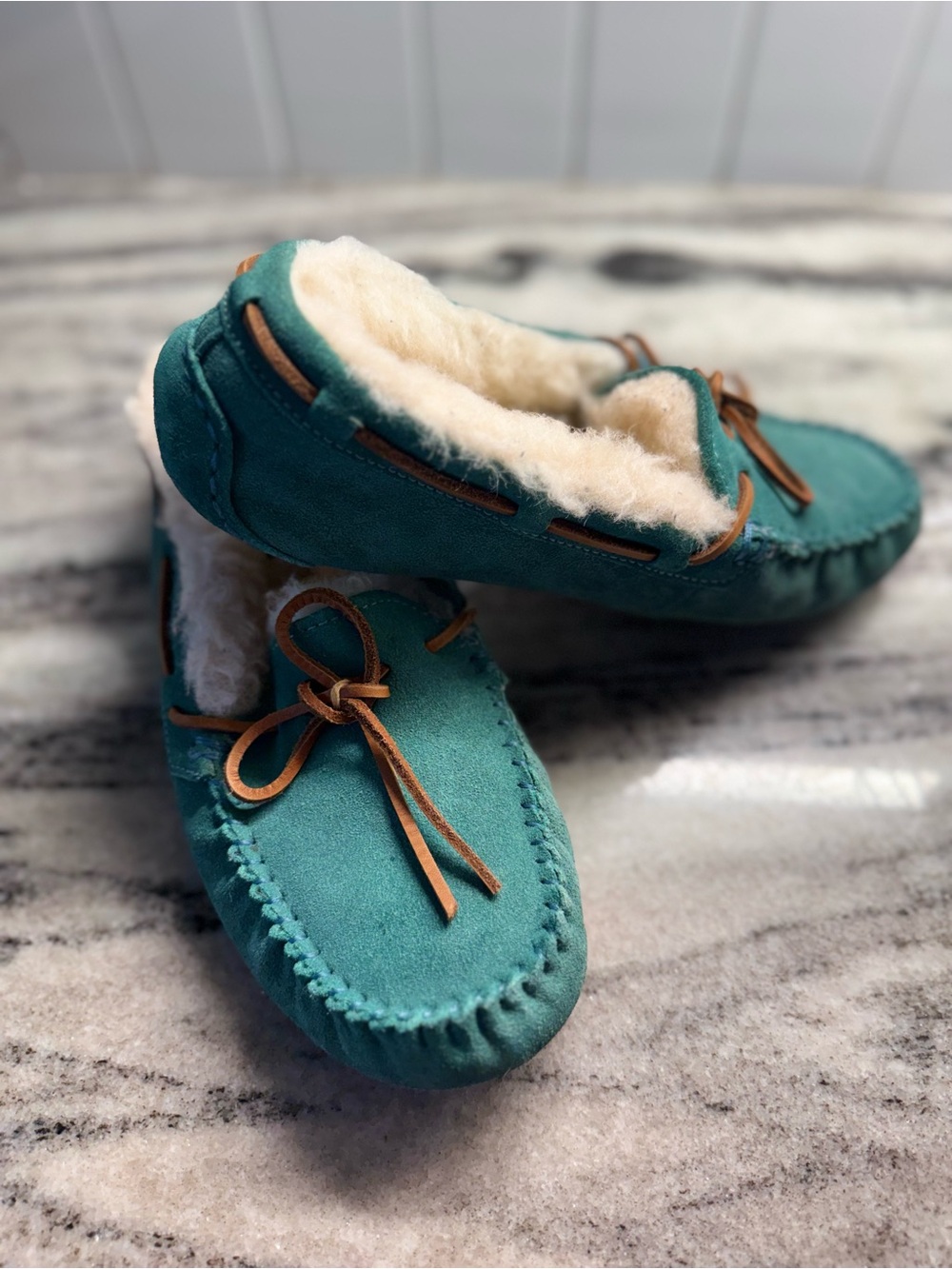 UGG Dakota Moccasin Slippers Teal Suede Eclectic Grandpa Women’s size 8